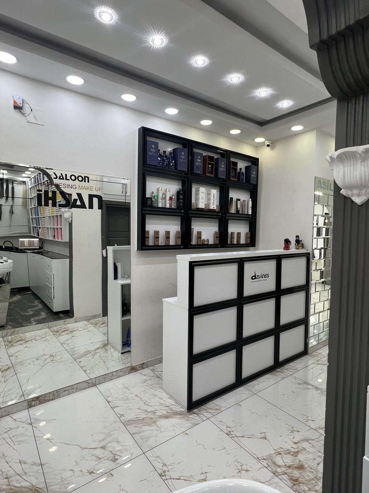 Dalgalı uzun saç modeli