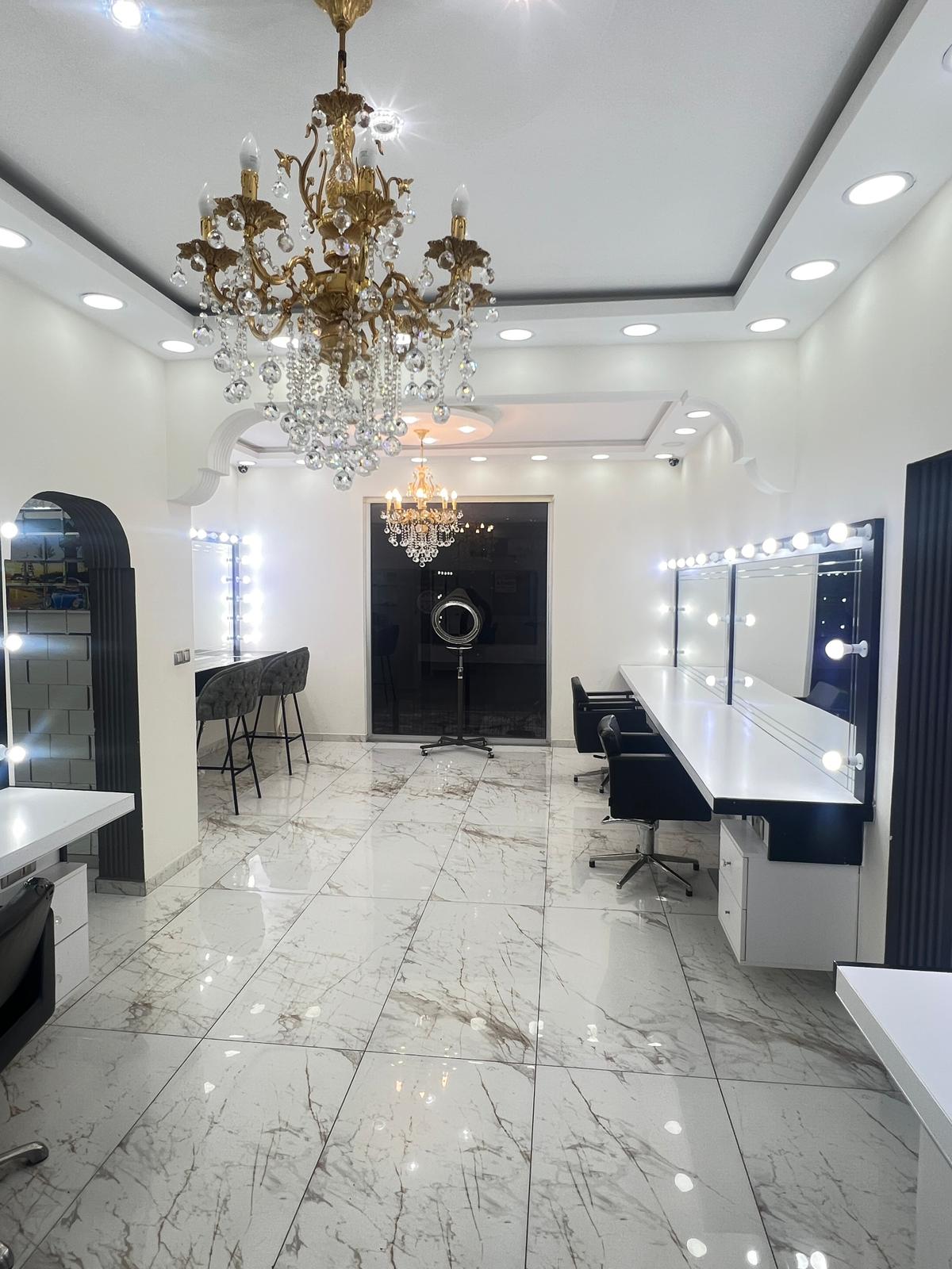 Renk uygulaması sonrası saç modeli